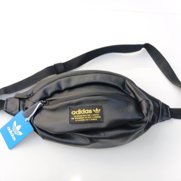 *NEW* Adidas Belt Bag Black Size 48 - Picture 2 of 11